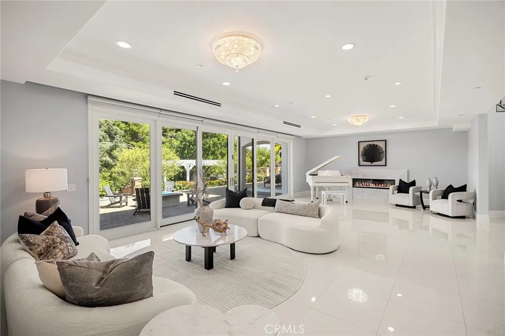 2950 Anacapa Place Fullerton, CA 92835