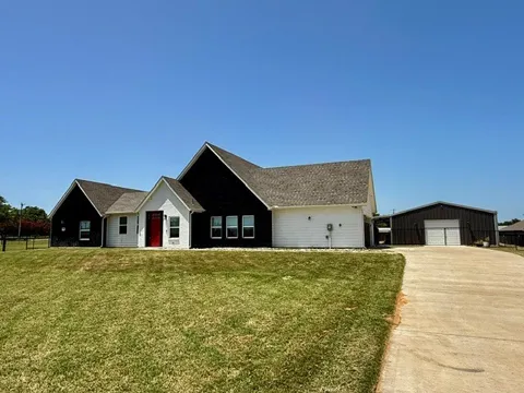 311 Dobbs Trail