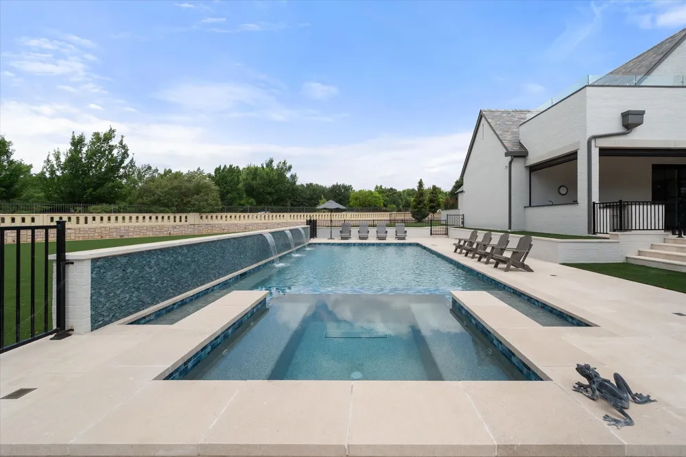 1905 Meadow View Court Westlake, TX 76262