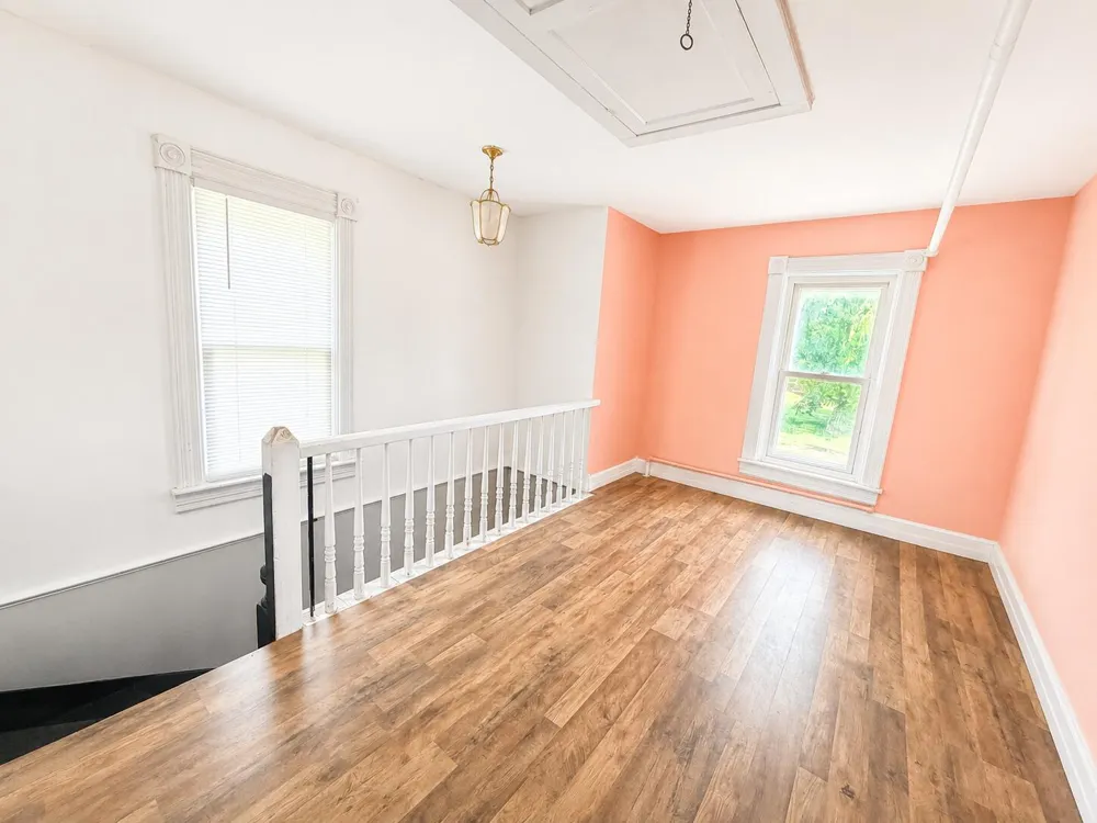 19224 Craig Street New Boston, MI 48164
