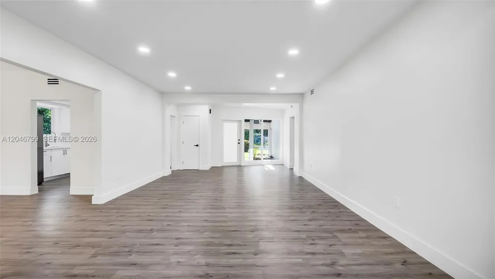 1500 NE 13th Pl Miami Beach, FL 33139