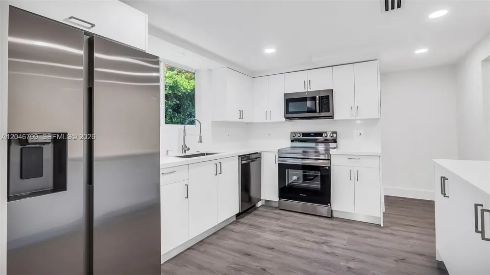 1500 NE 13th Pl Miami Beach, FL 33139