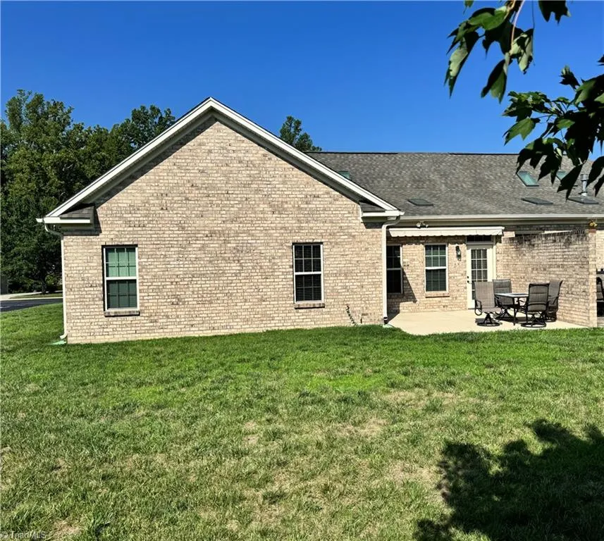 1907 Whisper Lake Drive #B Whitsett, NC 27377