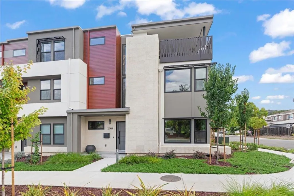 22540 Stevens Creek Boulevard Cupertino, CA 95014