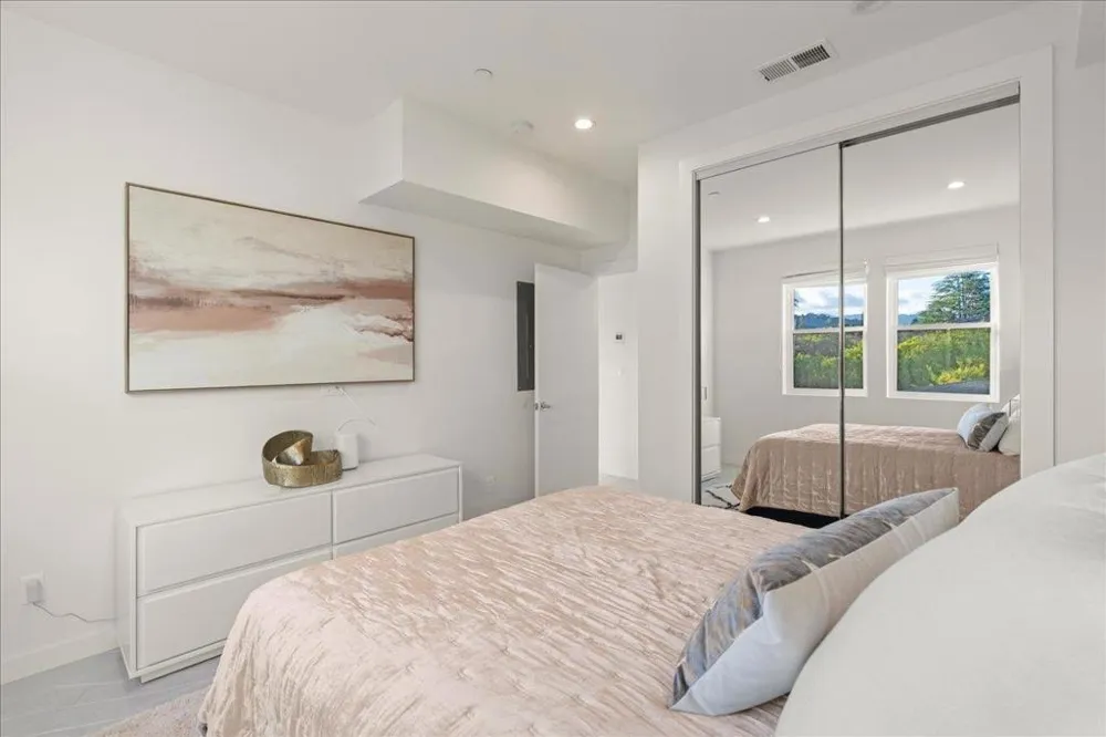 22540 Stevens Creek Boulevard Cupertino, CA 95014