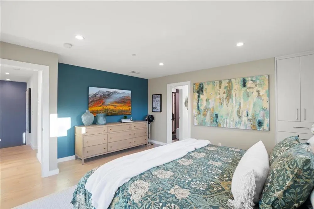 22540 Stevens Creek Boulevard Cupertino, CA 95014