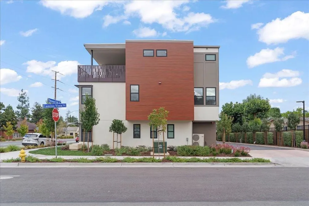 22540 Stevens Creek Boulevard Cupertino, CA 95014