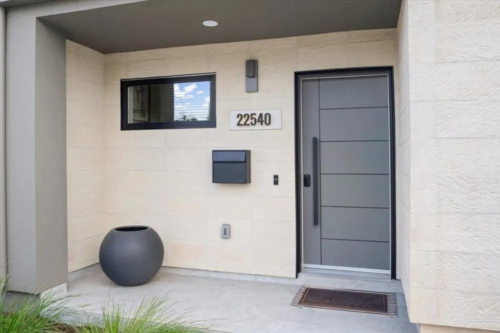 22540 Stevens Creek Boulevard Cupertino, CA 95014
