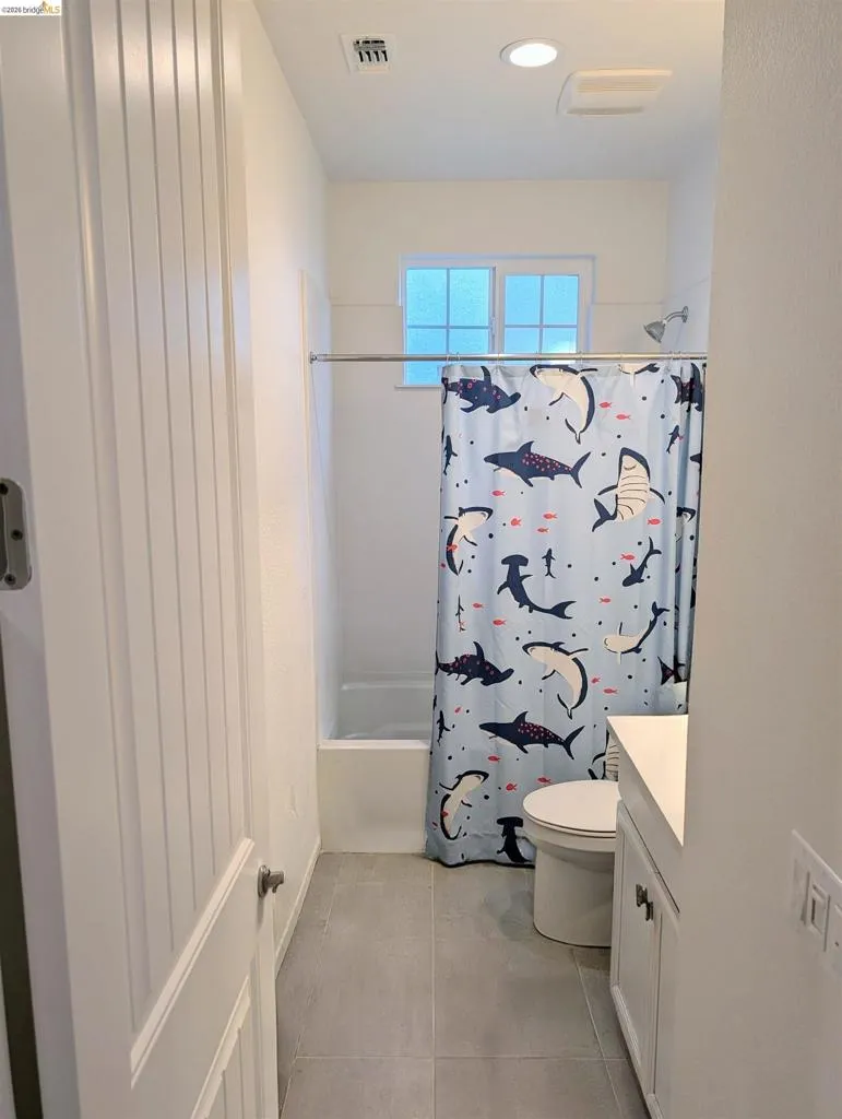 103 E Vince St Mountain House, CA 95391