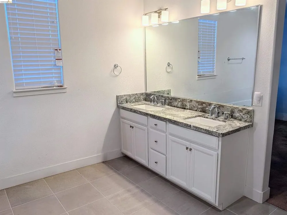 103 E Vince St Mountain House, CA 95391