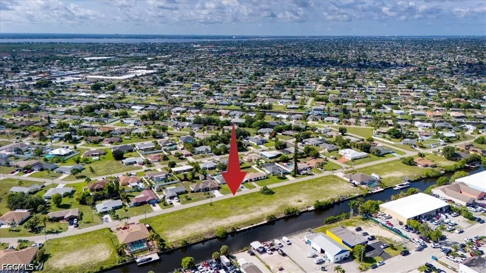 SE 13th Avenue Cape Coral, FL 33990