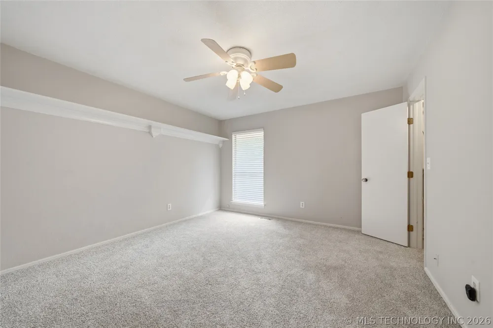 6609 S Redbud Avenue Broken Arrow, OK 74011