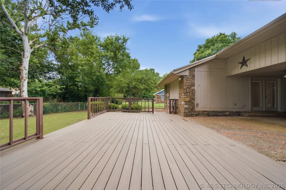 6609 S Redbud Avenue Broken Arrow, OK 74011