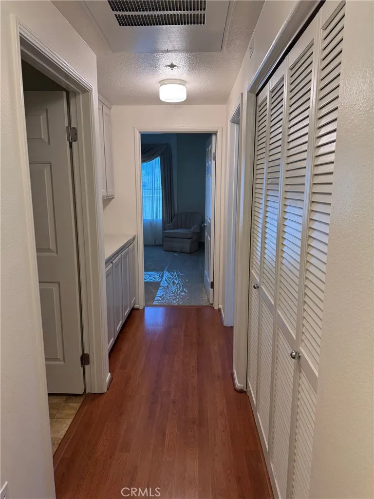 130 S Barranca #212 West Covina, CA 91791