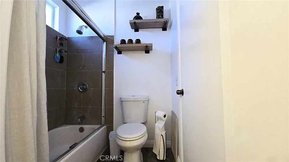 1921 Glenoaks Boulevard #196 San Fernando, CA 91340