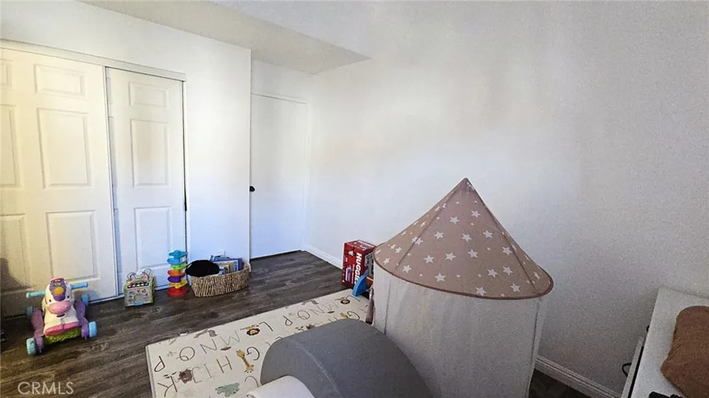 1921 Glenoaks Boulevard #196 San Fernando, CA 91340