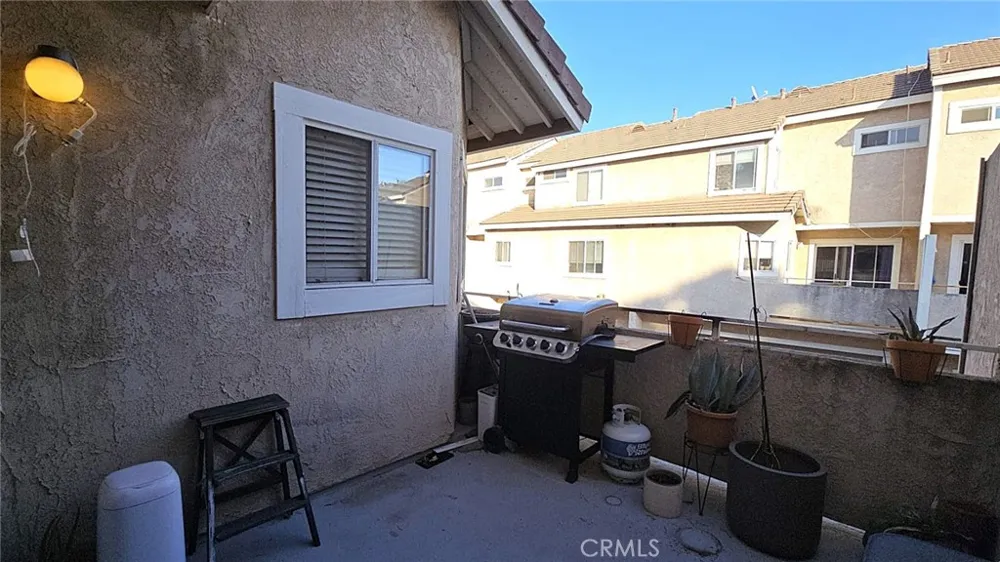 1921 Glenoaks Boulevard #196 San Fernando, CA 91340