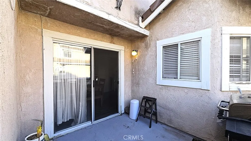 1921 Glenoaks Boulevard #196 San Fernando, CA 91340