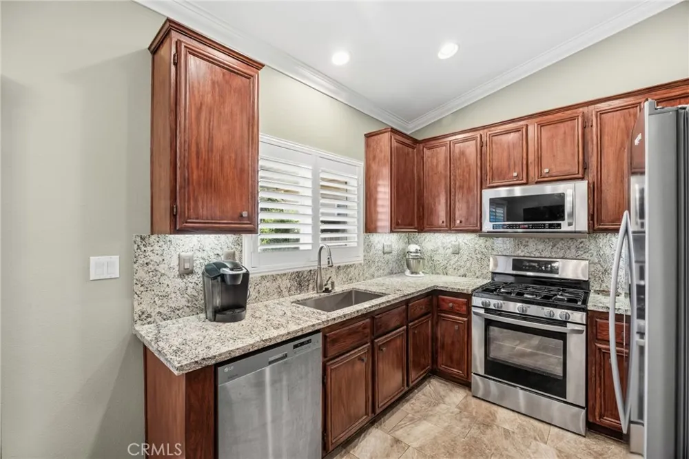 733 Daybreak Way Banning, CA 92220