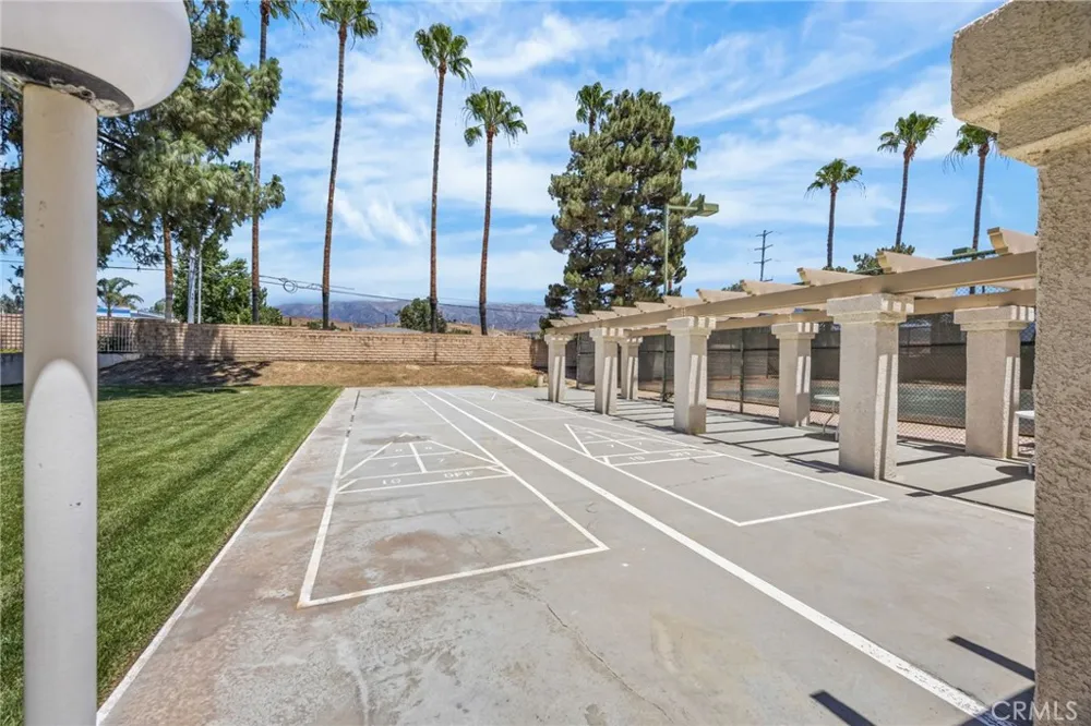 733 Daybreak Way Banning, CA 92220