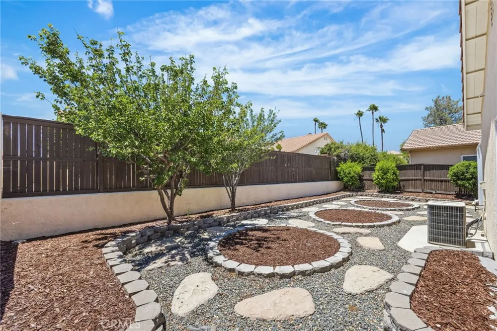 733 Daybreak Way Banning, CA 92220
