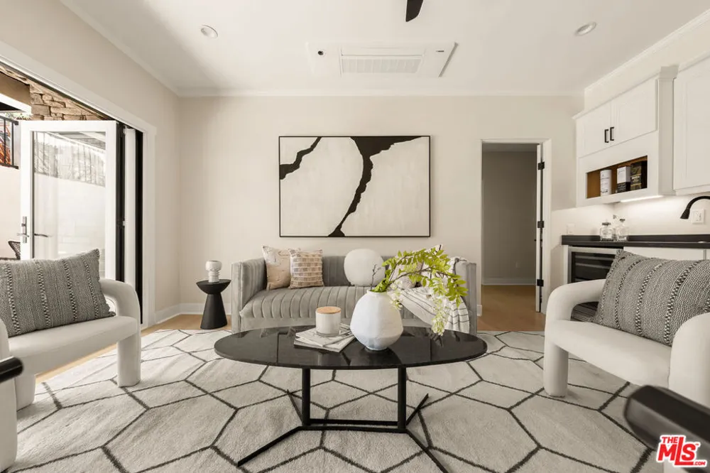 812 Cleveland Street #1 Oceanside, CA 92054