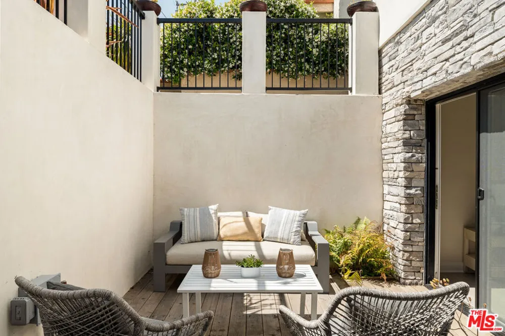 812 Cleveland Street #1 Oceanside, CA 92054