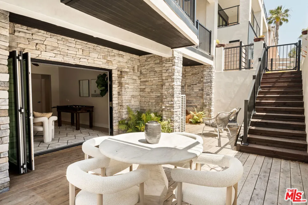 812 Cleveland Street #1 Oceanside, CA 92054