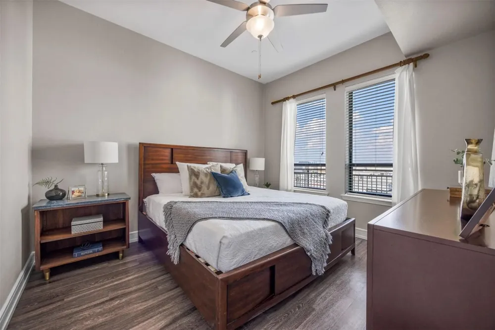 3201 Esperanza Crossing #151 Austin, TX 78758