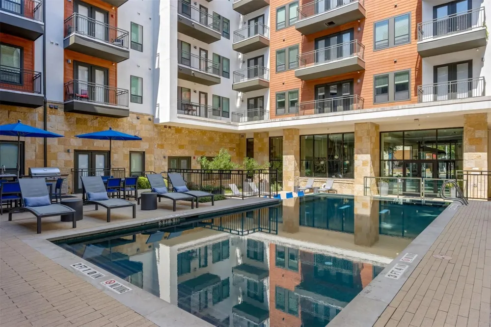 3201 Esperanza Crossing #151 Austin, TX 78758