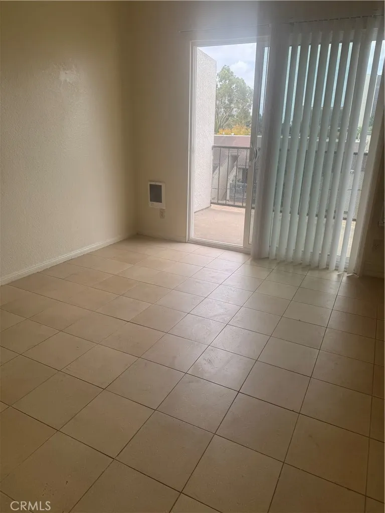 1015 Parton Street #G Santa Ana, CA 92701