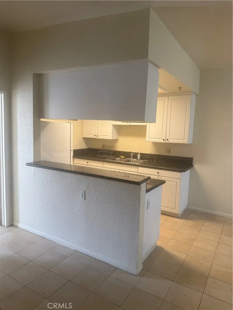1015 Parton Street #G Santa Ana, CA 92701