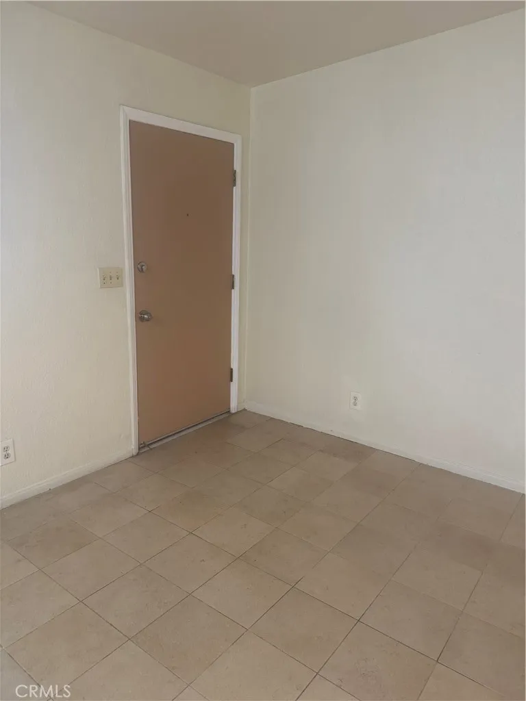 1015 Parton Street #G Santa Ana, CA 92701