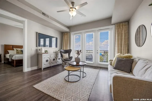 3201 ESPERANZA XING Unit 151 Austin, TX 78758