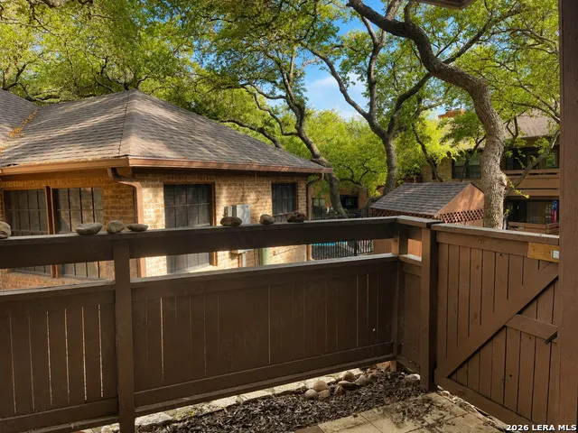 10955 WURZBACH RD Unit 202 San Antonio, TX 78230
