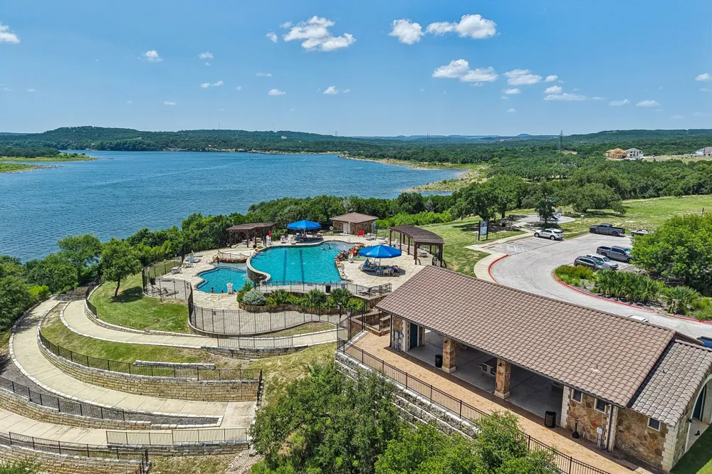 7420 Turnback Ledge Trail Lago Vista, TX 78645