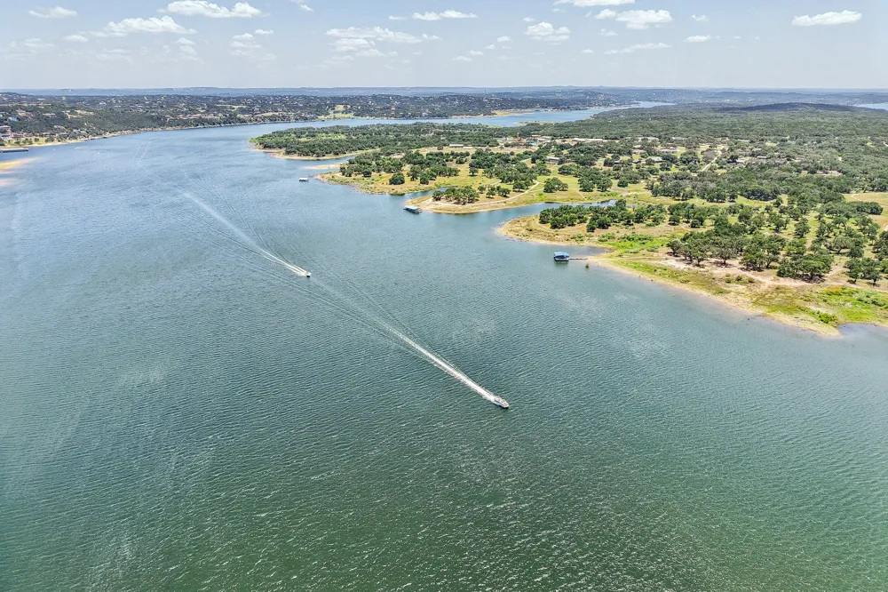 7420 Turnback Ledge Trail Lago Vista, TX 78645