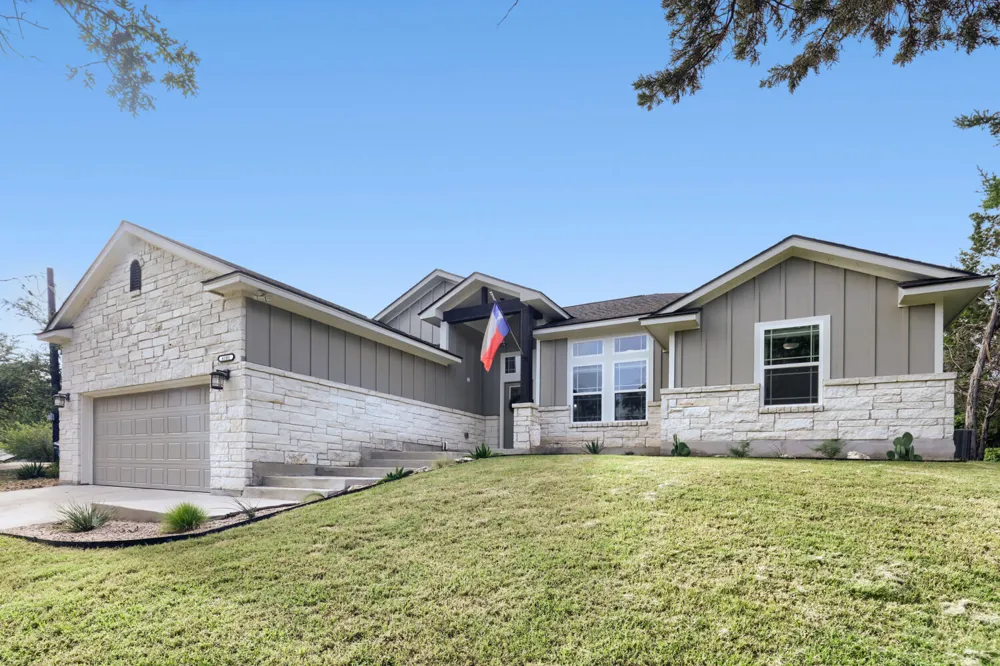 6101 Cimmaron Trail Lago Vista, TX 78645