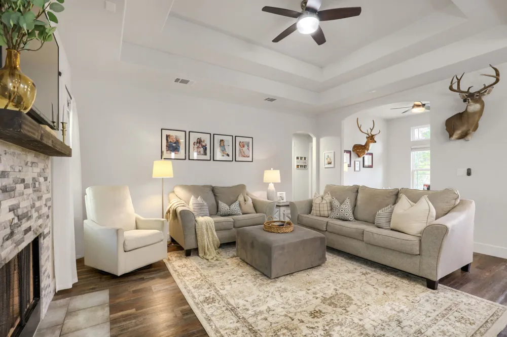 6101 Cimmaron Trail Lago Vista, TX 78645