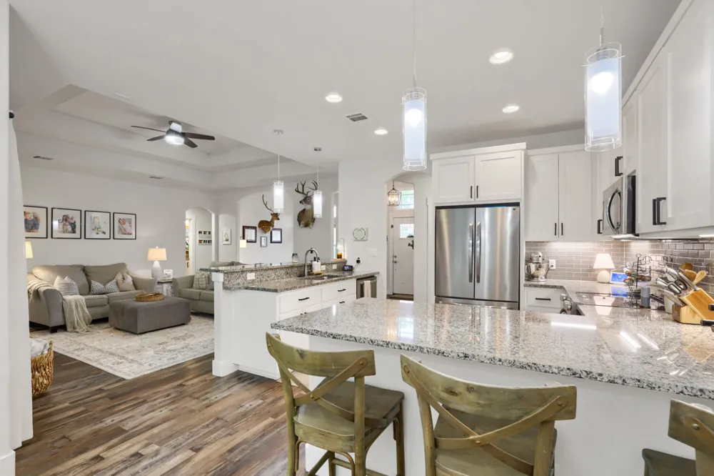 6101 Cimmaron Trail Lago Vista, TX 78645