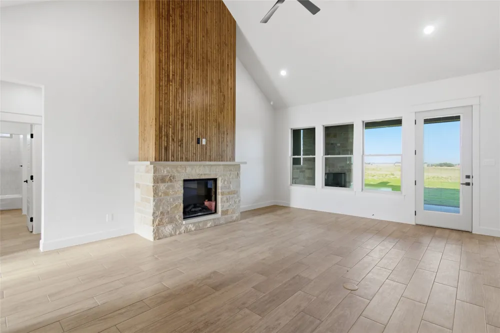 11109 Golden Eagle Avenue Salado, TX 76571