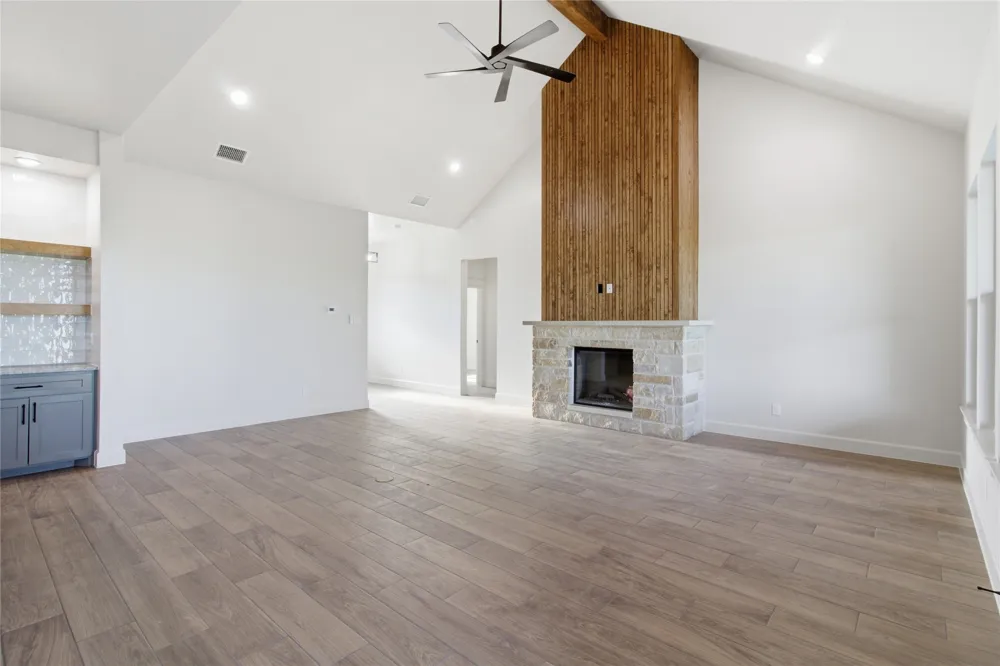 11109 Golden Eagle Avenue Salado, TX 76571
