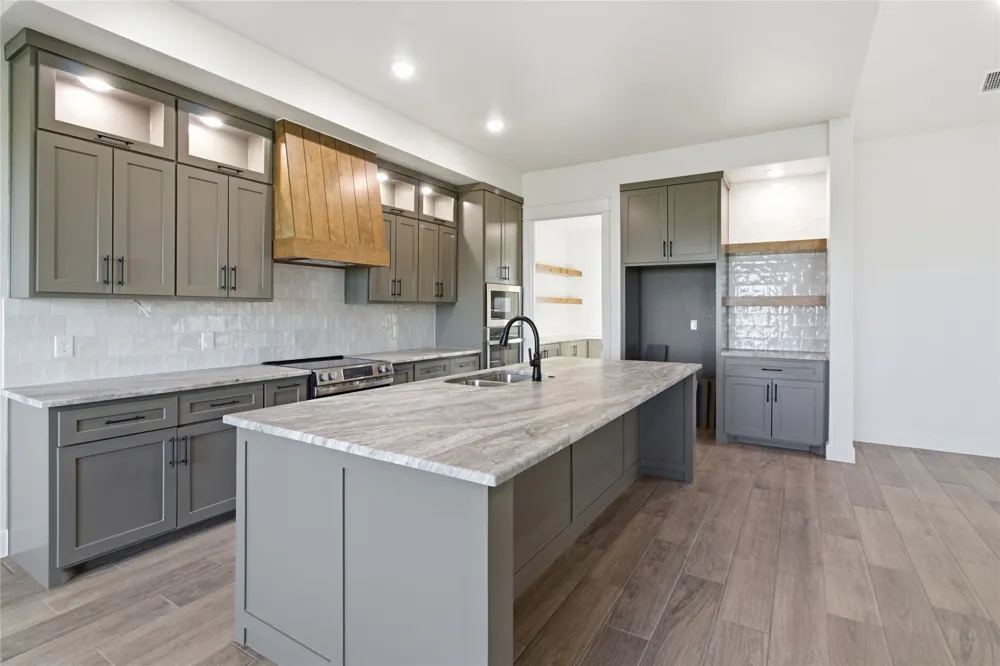 11109 Golden Eagle Avenue Salado, TX 76571