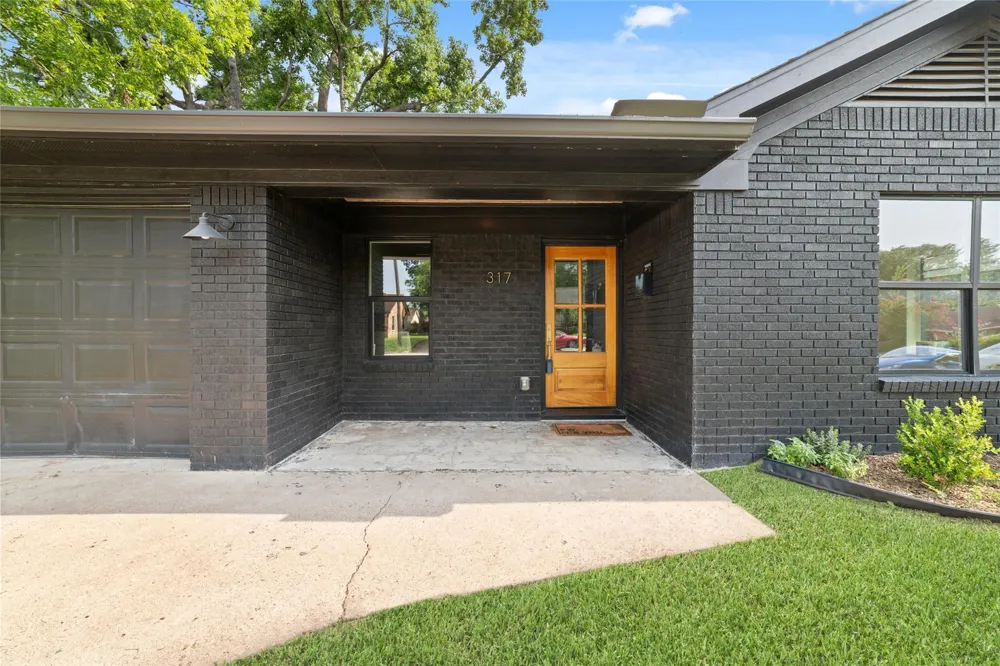 317 Kelley Street Houston, TX 77009