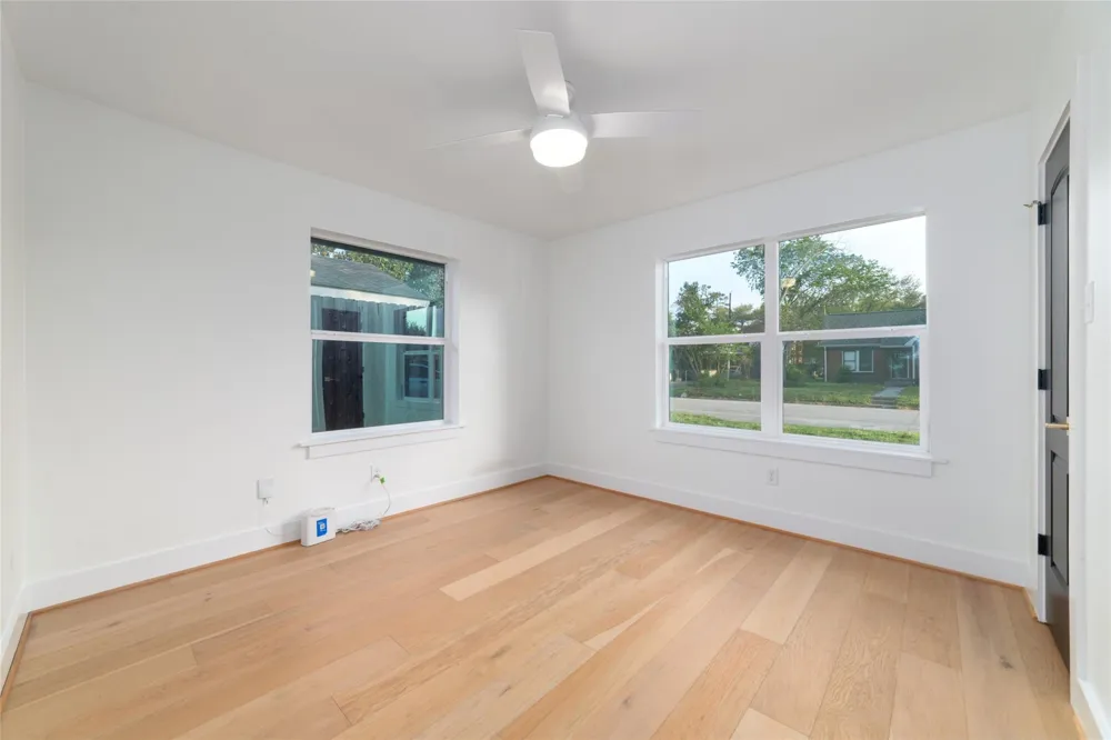 317 Kelley Street Houston, TX 77009