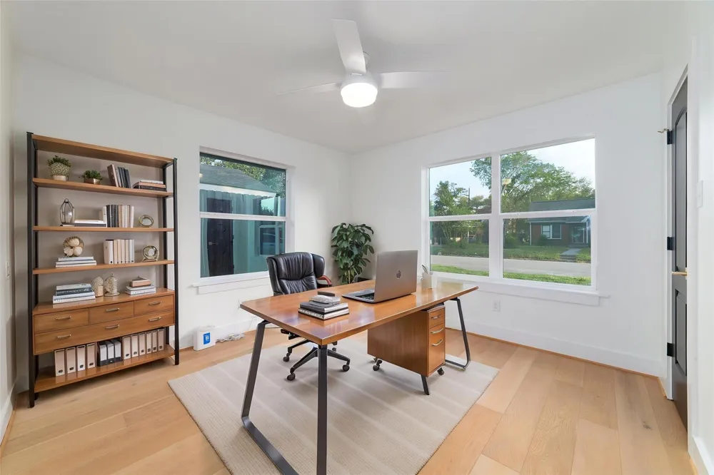 317 Kelley Street Houston, TX 77009