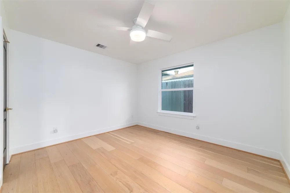 317 Kelley Street Houston, TX 77009