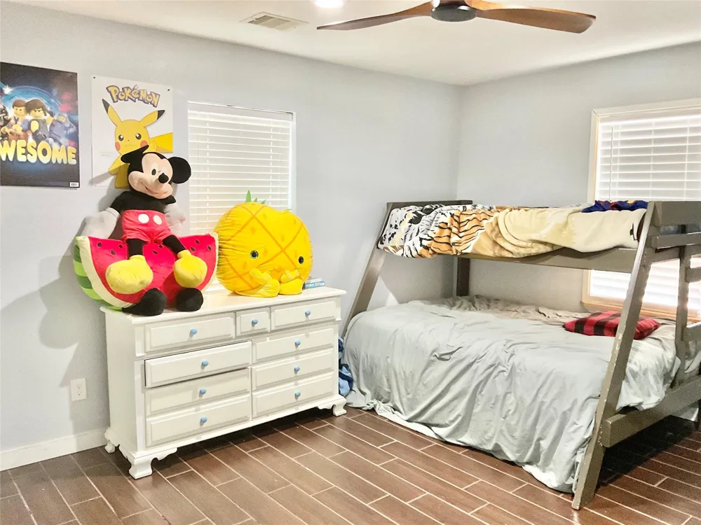 616 Kansas Street Pasadena, TX 77506
