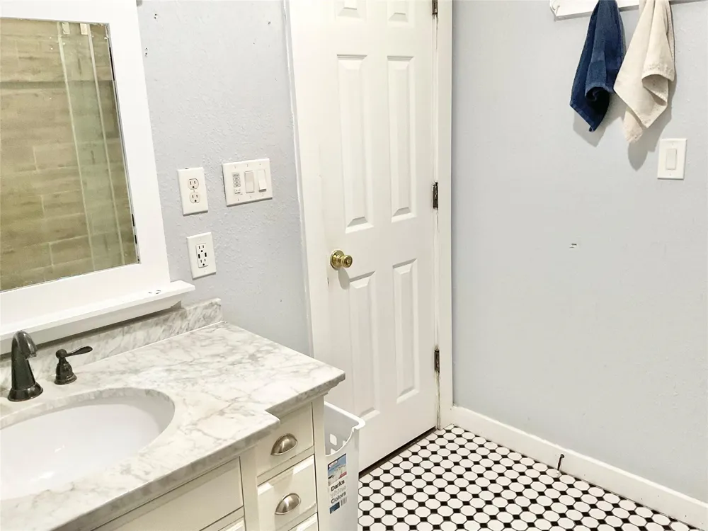 616 Kansas Street Pasadena, TX 77506
