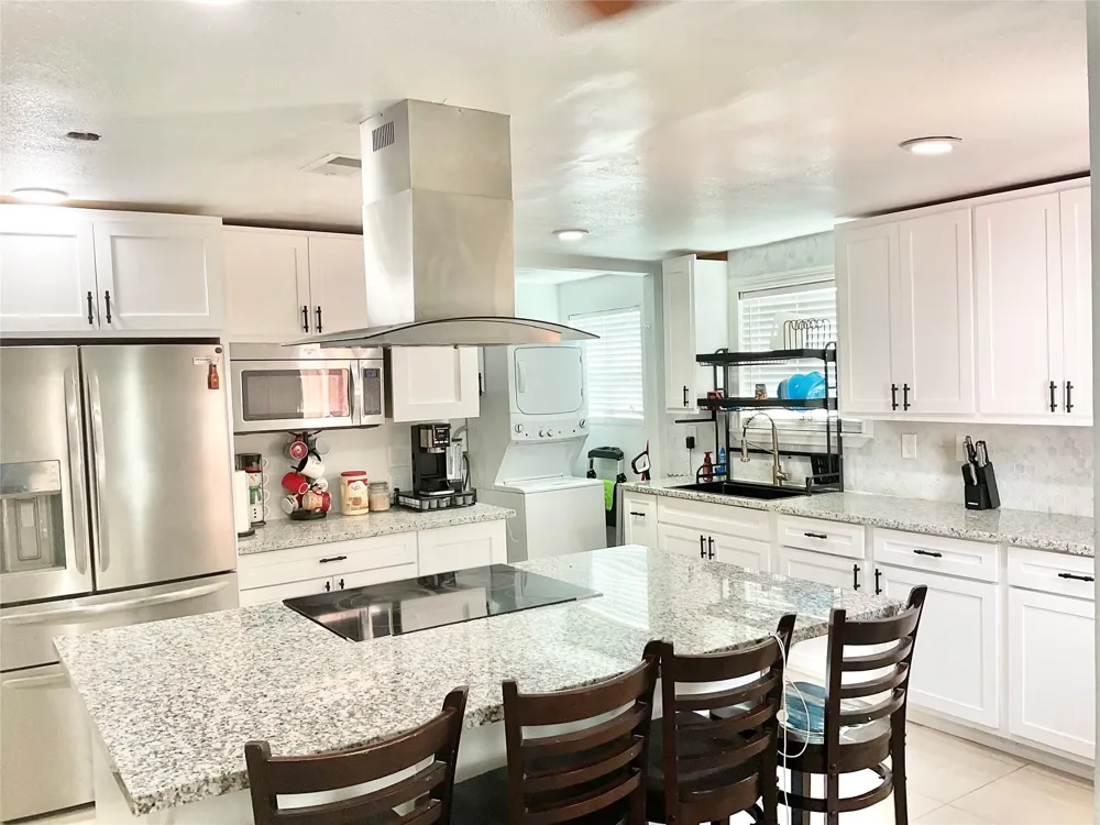 616 Kansas Street Pasadena, TX 77506